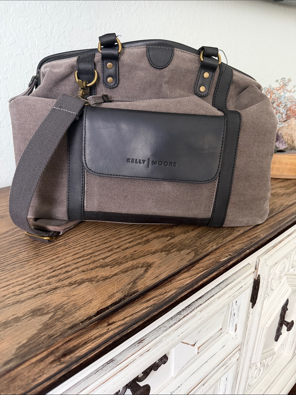 Kelly Moore Camera Bag